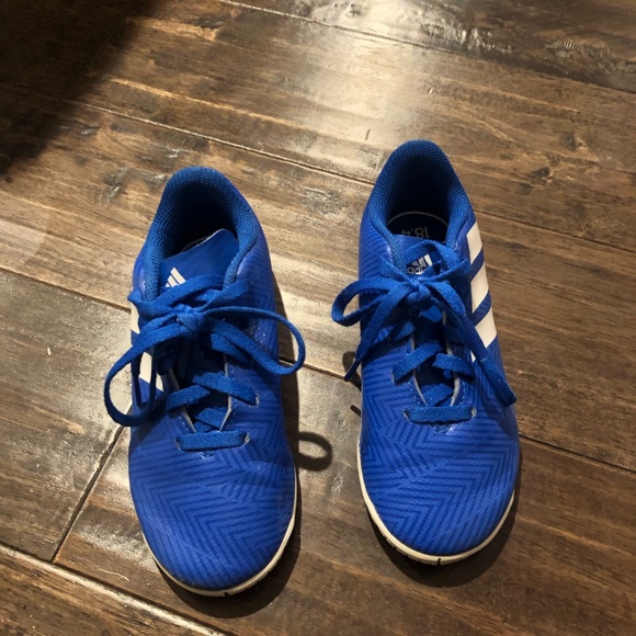 Indoor Soccer Shoes - Picture 1 of 3